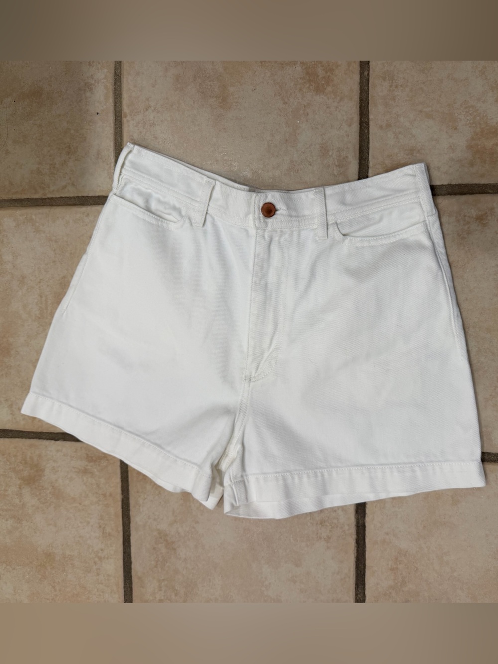 G. Label by goop The Polished Jean Shorts High Waist White Denim - Picture 2 of 6